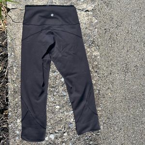 Lululemon In Movement CROP leggings